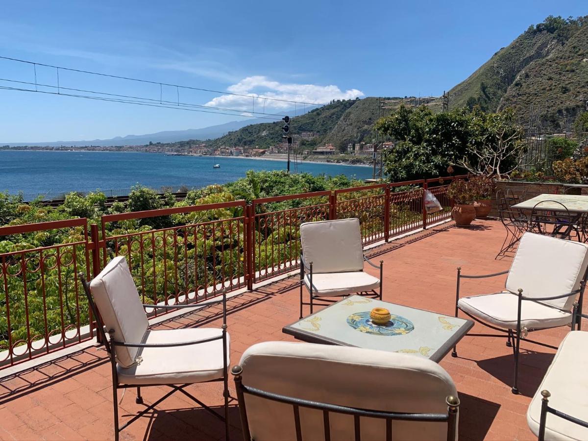 Taormina Holiday Apartment Exterior photo
